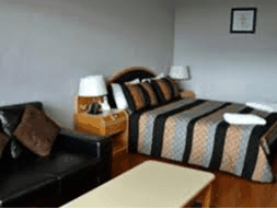 Airport International Motel - Holiday Find 0