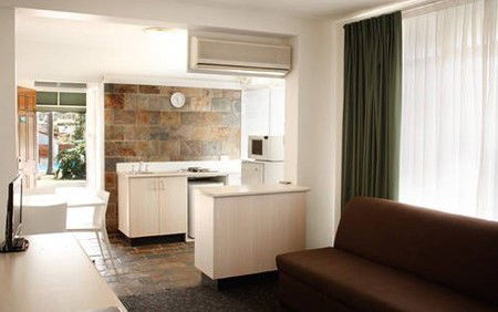 Cronulla Motor Inn - Holiday Find 3