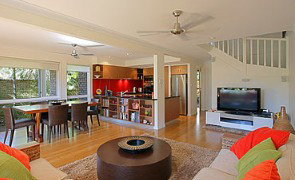 Aaah @ Byron - Holiday Find 0