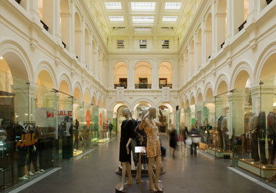Melbourne's GPO - Holiday Find 1