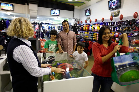 Melbourne Cricket Ground - Holiday Find 7