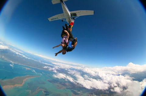 Skydive Hervey Bay - Holiday Find 1