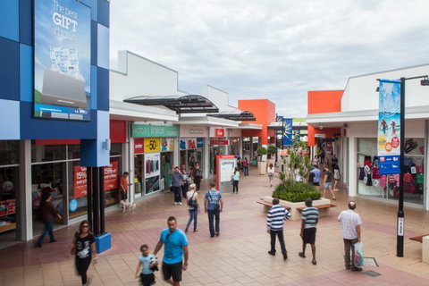 Harbour Town Adelaide - Holiday Find 2