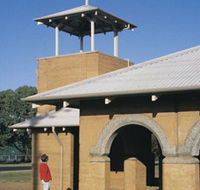 St Thomas More Catholic Church - Holiday Find