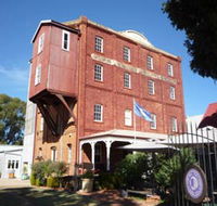 The York Mill - Holiday Find