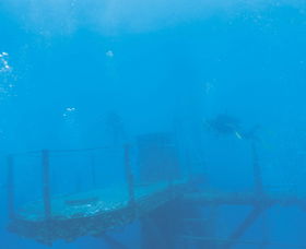 HMAS Perth - Holiday Find 0