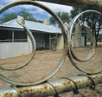 Youndegin - Holiday Find