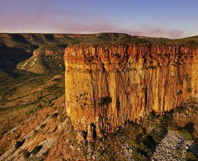 Cockburn Range - Holiday Find 0