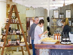 Woodside Cheese Wrights - Holiday Find 0