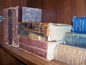 Local History Room - Holiday Find 0