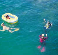 Port Noarlunga Beach and Jetty - Holiday Find
