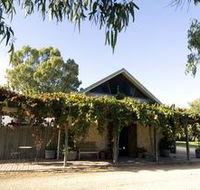 Lake Breeze Wines - Holiday Find