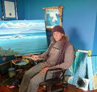 Studio Surf - Holiday Find