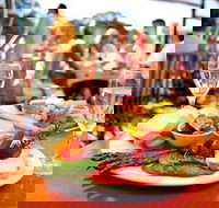 Eldredge Vineyards And Restaurant - Holiday Find