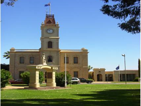 Discovering Historic Kadina Town Drive - Holiday Find 0