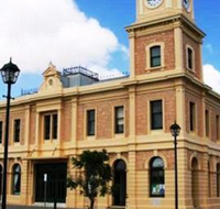 Discovering Historic Moonta Town Drive - Holiday Find