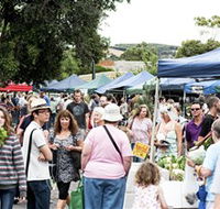 Willunga Farmers' Market - Holiday Find