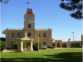 Discovering Historic Kadina Town Walk - Holiday Find 0