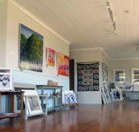 Tamar Valley Art Shack - Holiday Find