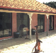 1 On Park - Art Gallery - Holiday Find