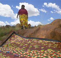 Julalikari Arts - Holiday Find