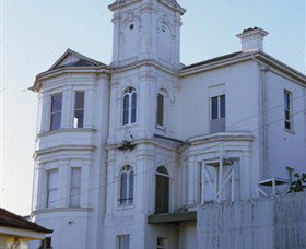 Palma Rosa - Holiday Find 0