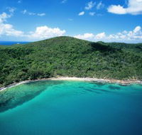 Noosa Heads Coastal Track - Holiday Find