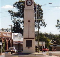 Goomeri War Memorial Clock - Holiday Find