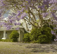 The Long Apron Restaurant - Holiday Find