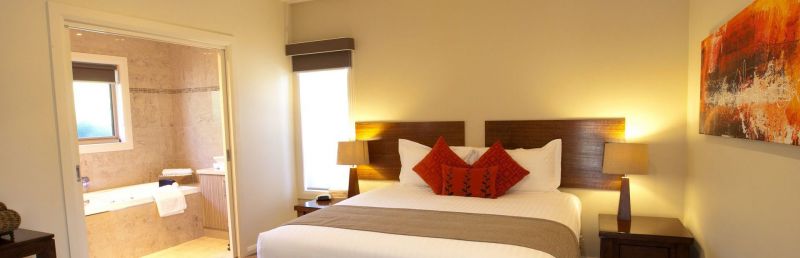 Launching Place VIC Holiday Find