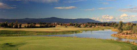 Yering Meadows - Holiday Find 1