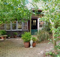 Gumnut Hideaway Gallery - Holiday Find