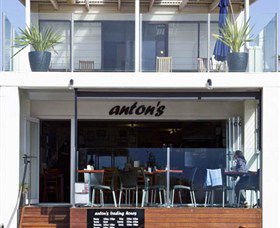 Antons - Holiday Find 0