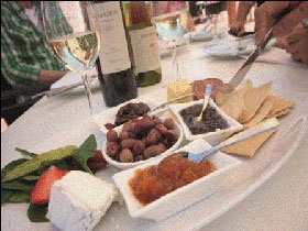 Johnston Oakbank Cellar Door - Holiday Find 3