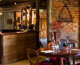 Jones Winery & Vineyard Cafe - Holiday Find 0