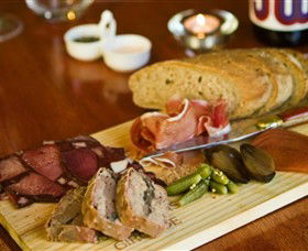 Jones Winery & Vineyard Cafe - Holiday Find 2