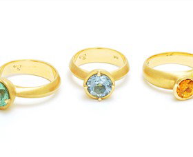 E.g.etal: Contemporary Jewellery And Objects - Holiday Find 6