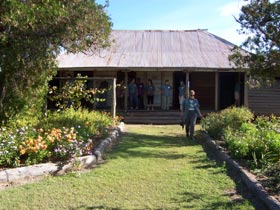 Boondooma Homestead - Holiday Find 0