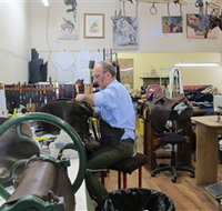 Lindsay Miller Saddlery and Harness - Holiday Find