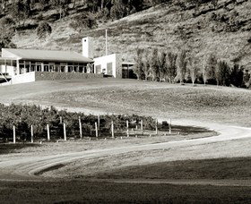 Logan Wines - Holiday Find 2