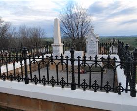 Hamilton Humes Grave - Holiday Find 0