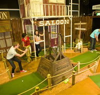 Mega Mini Golf - Holiday Find