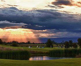 Lynwood Country Club - Holiday Find 0
