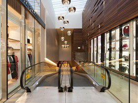 Burnside Village Shopping Centre - Holiday Find 2