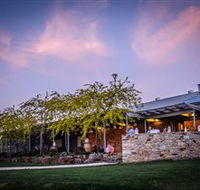 Howard Vineyard - Holiday Find