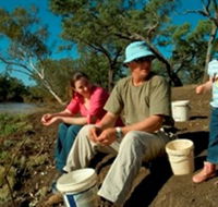 Charleville - Bakers Bend Warrego River Fishing Spot - Holiday Find