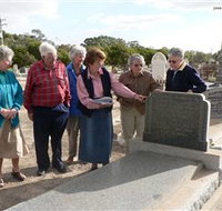 Wentworth Cemetery - Holiday Find