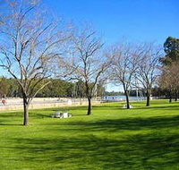 Lock 10 and Weir - Holiday Find