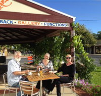 Artback Australia Gallery and Cafe - Holiday Find