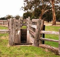 Wiese's Horse Dip - Part of Historic Drive - Holiday Find